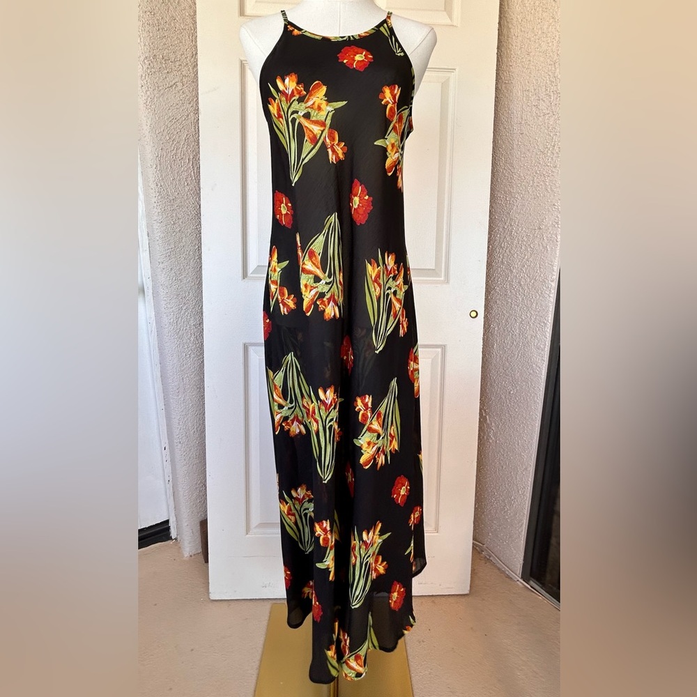 Judith Hart‎ Fine Intimate Apparel Floral Maxi Size Medium